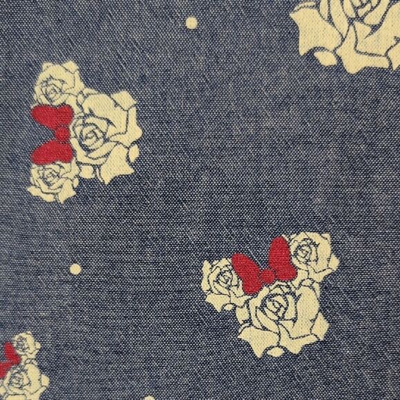 Disney Parks Limited Edition Spring Flower Festival Minnie Mouse Chambray Shirt - Picture 6 of 10
